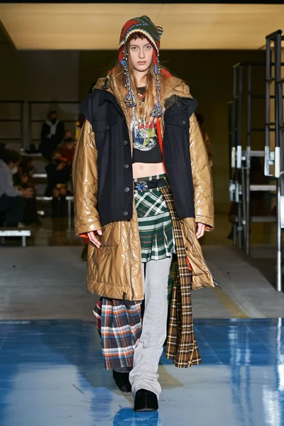 Look 21